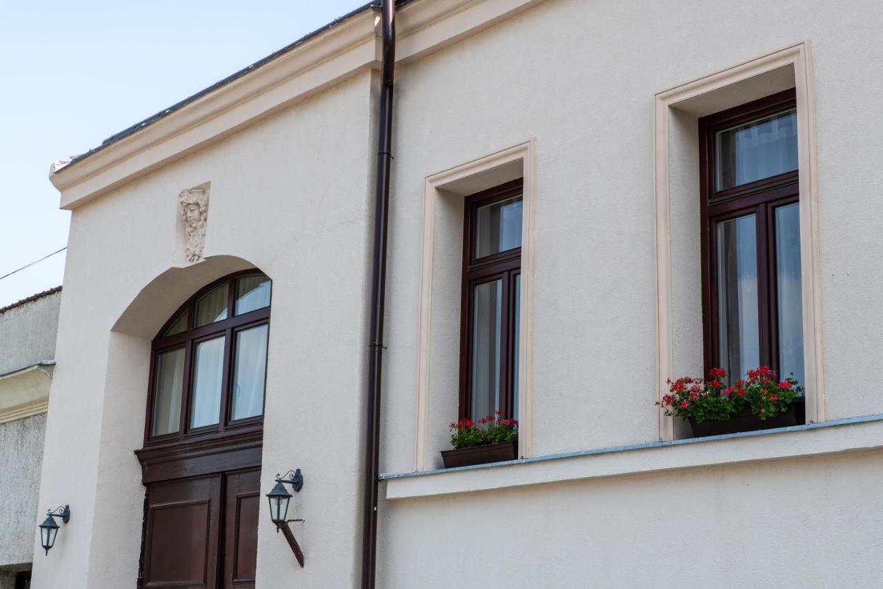 Fenyes Vinorium Bed & Breakfast Шопрон Екстериор снимка