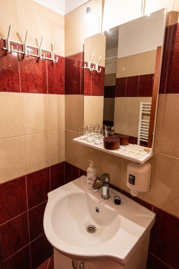 Fenyes Vinorium Bed & Breakfast Шопрон Екстериор снимка