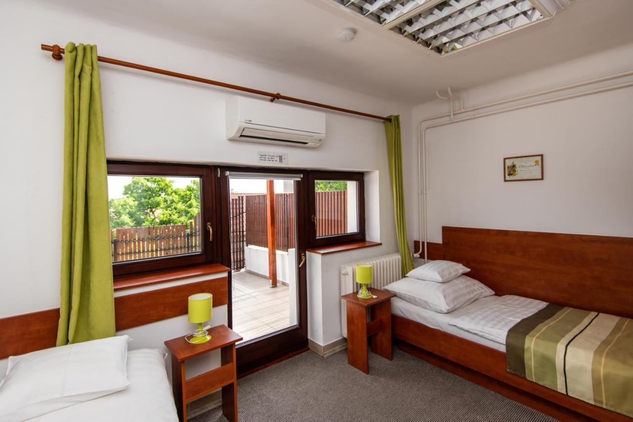 Fenyes Vinorium Bed & Breakfast Шопрон Екстериор снимка