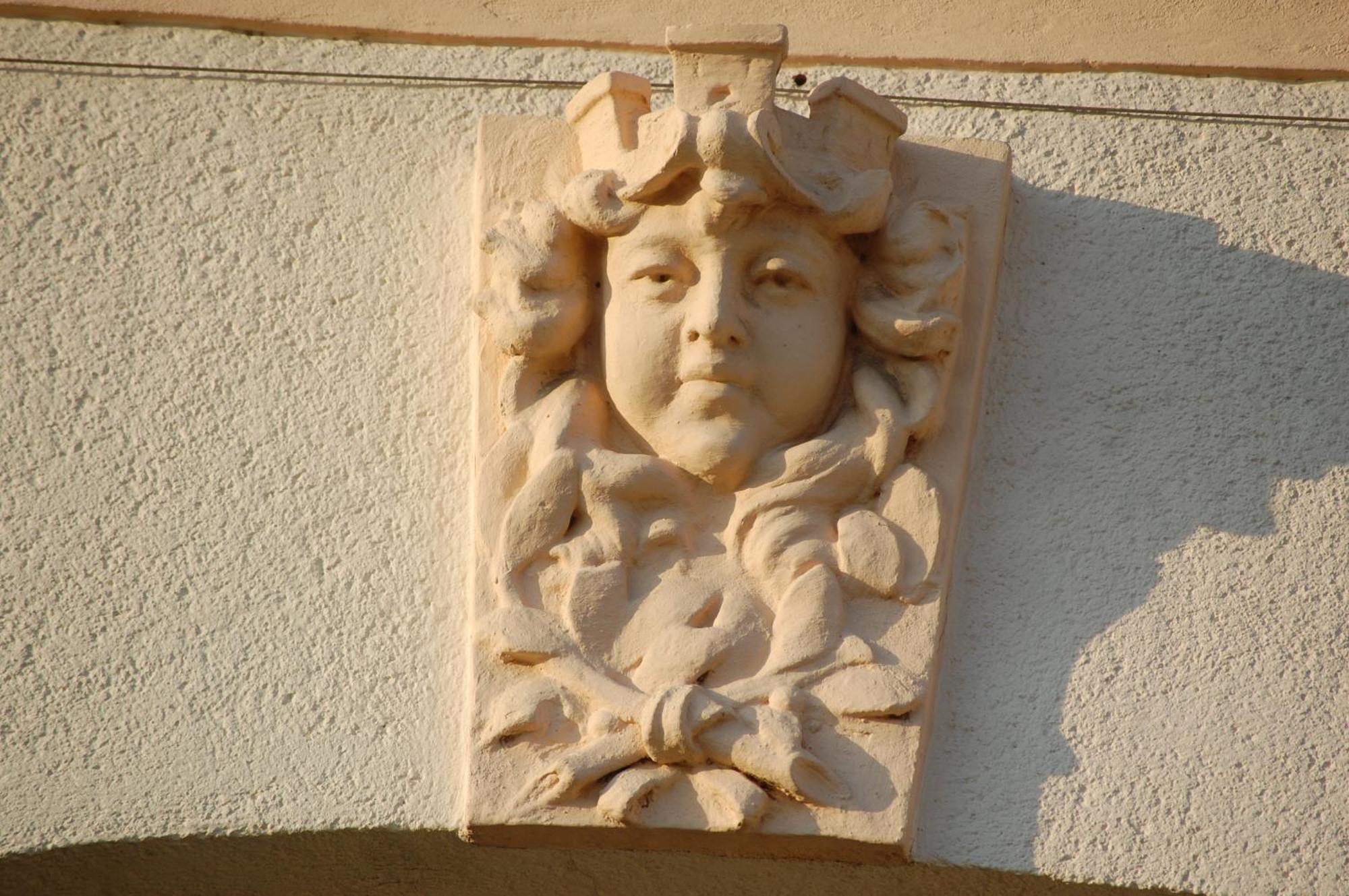 Fenyes Vinorium Bed & Breakfast Шопрон Екстериор снимка
